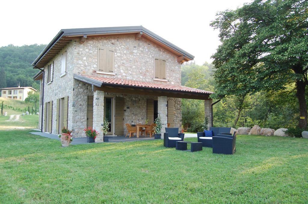 Agriturismo Casa Del Castagneto Gargnano Room photo