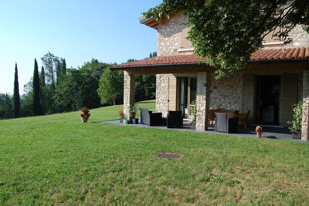 Agriturismo Casa Del Castagneto Gargnano Room photo