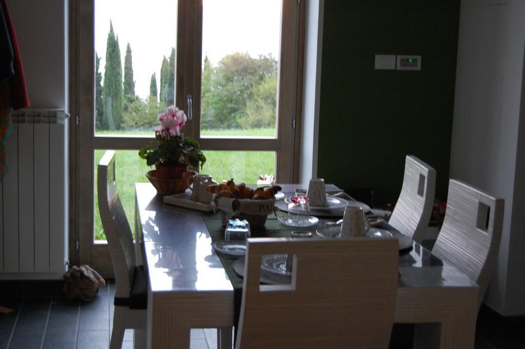 Agriturismo Casa Del Castagneto Gargnano Room photo